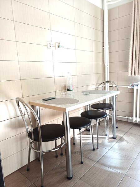 Drumul Taberei, Telekom!