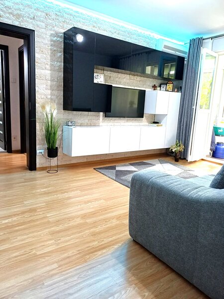 Drumul Taberei, Telekom!