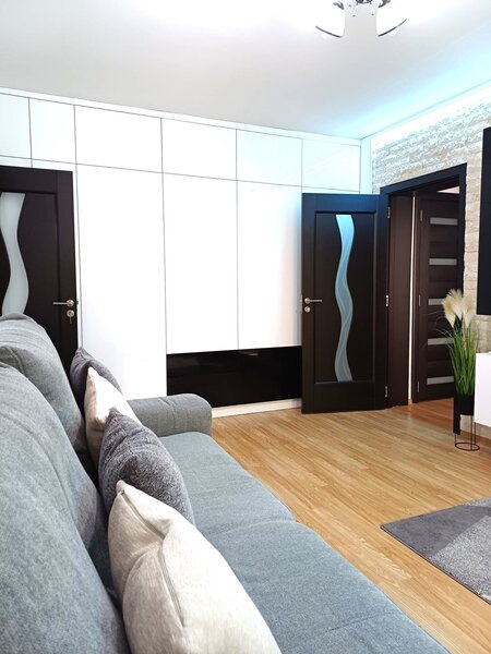 Drumul Taberei, Telekom!