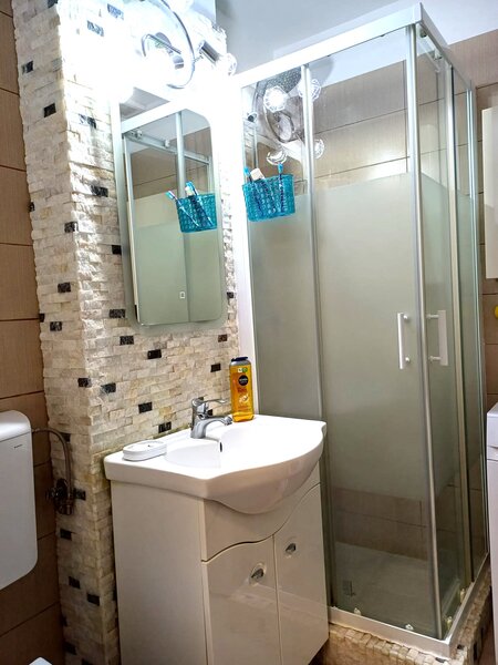 Drumul Taberei, Telekom!