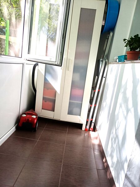 Drumul Taberei, Telekom!